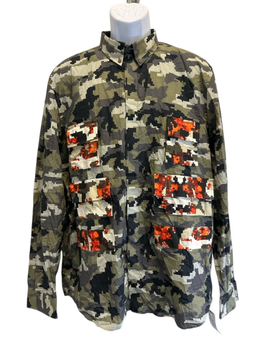 Givenchy Size 43 Green Cotton Blend Digital Camo Button Up Long Sleeve Shirt Green / 43