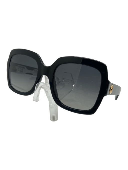 Gucci Black Acetate gold logo Polarized Square Sunglasses Black