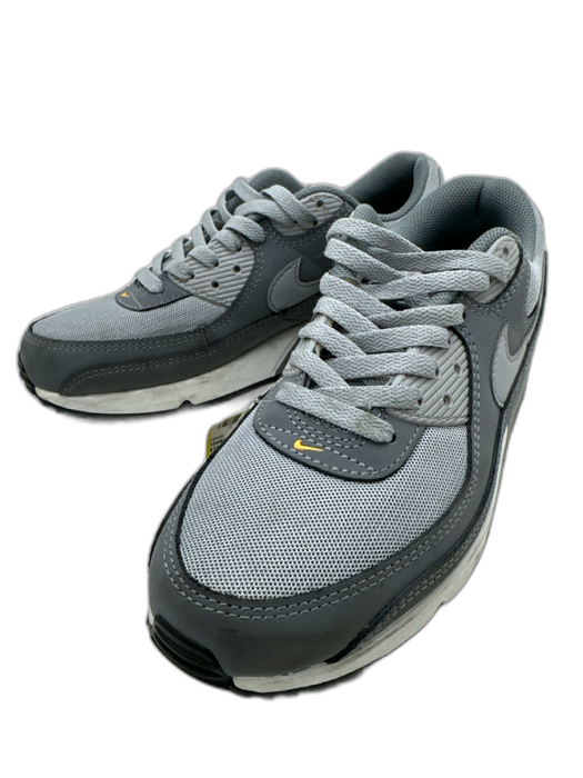 Nike Shoe Size 8 AS IS Gray & White Synthetic Men's Shoes Gray & White / 8