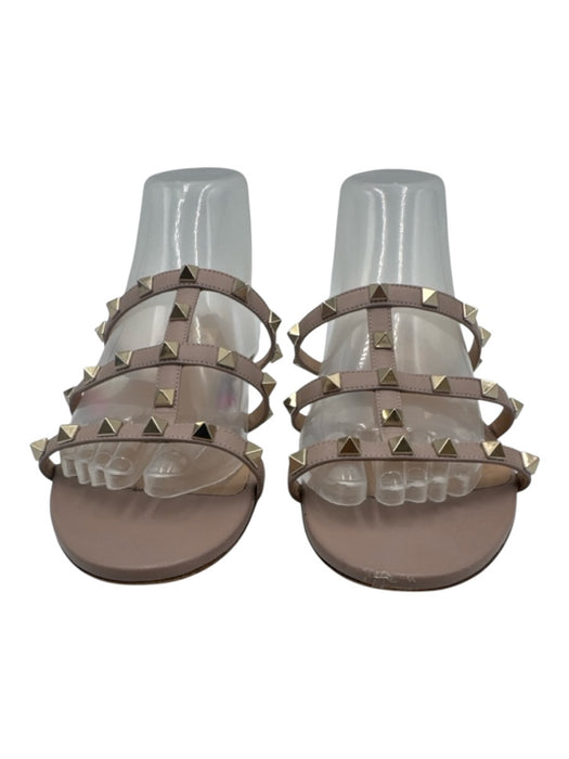 Valentino Garavani Shoe Size 39 Blush Beige Leather open toe Rockstud Sandals Blush Beige / 39