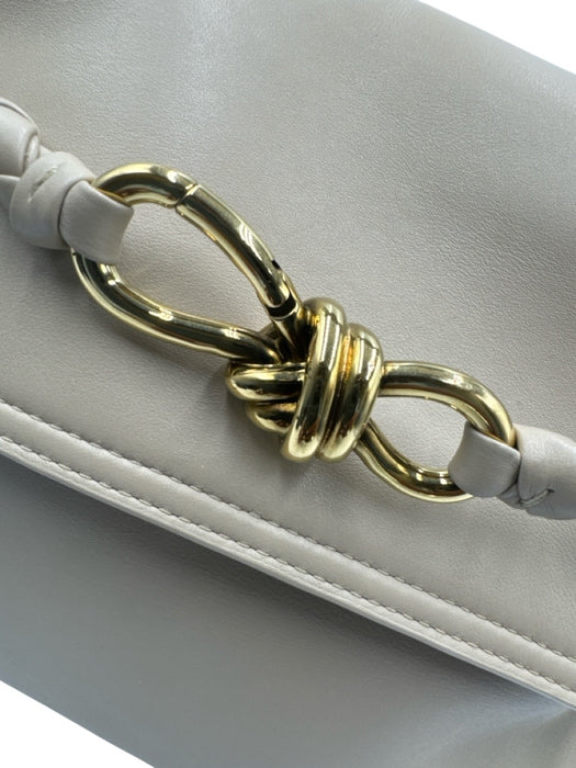 Bottega Veneta Beige Leather Gold Tone Hardware Flap Braided Detail Shoulder Bag Beige / Medium