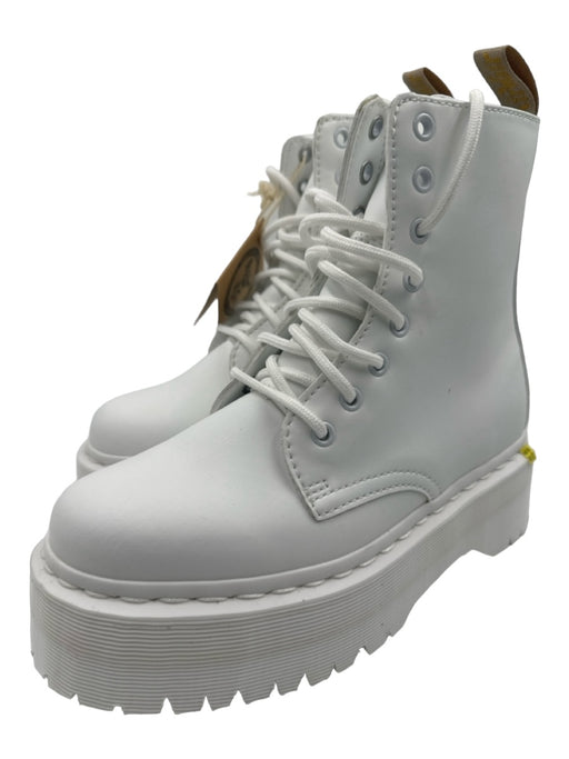 Dr Marten Shoe Size 6 White Leather Combat lace up Calf High Platform Boots White / 6