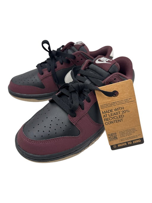 Nike Shoe Size 8 Like New Burgandy & Black Synthetic Low Top Men's Shoes Burgandy & Black / 8