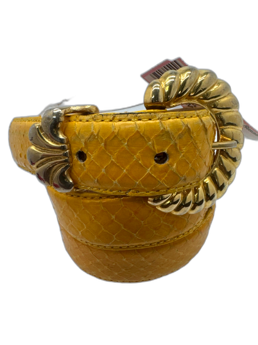 Saks Fifth Avenue Yellow Snake Skin round Gold Tone Buckle Scalloped Belts Yellow / Medium