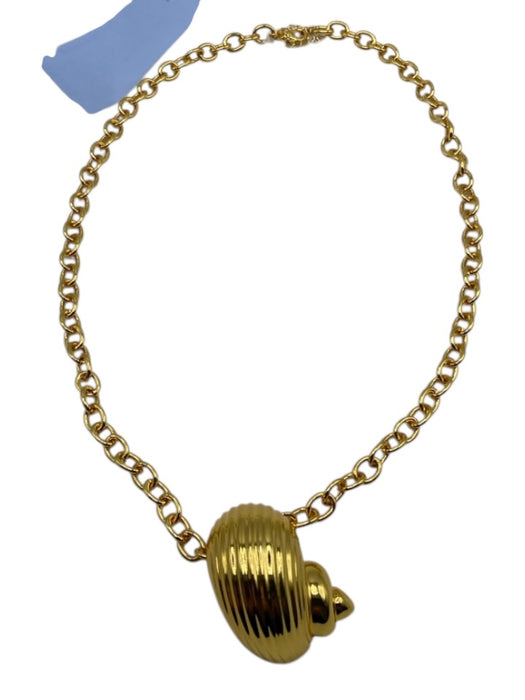 Lisi Lerch Gold Tone 18k Gold Plated Shell Pendant Chain Lobster Clasp Necklace Gold Tone