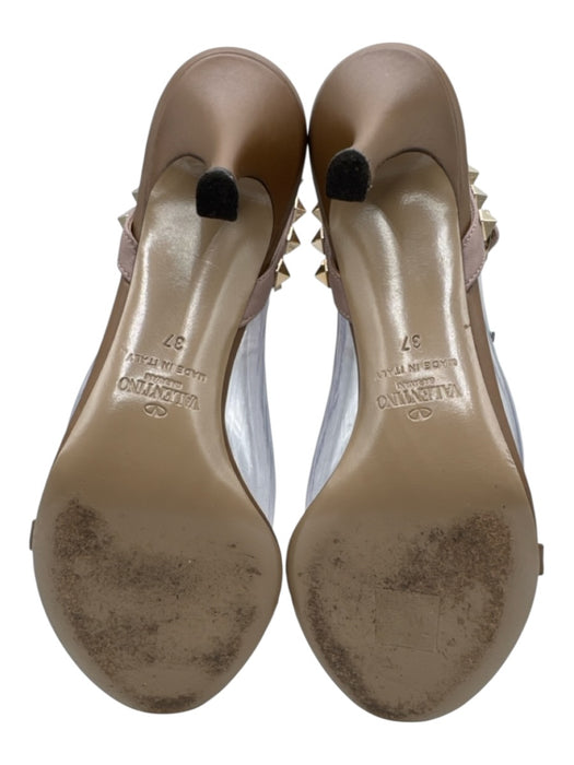Valentino Garavani Shoe Size 37 Beige & Tan Leather Upper Rockstud Sandals Beige & Tan / 37