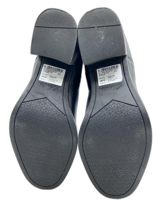 Clarks Shoe Size 9.5 Black Leather Upper Elastic Detail Block Heel Booties Black / 9.5