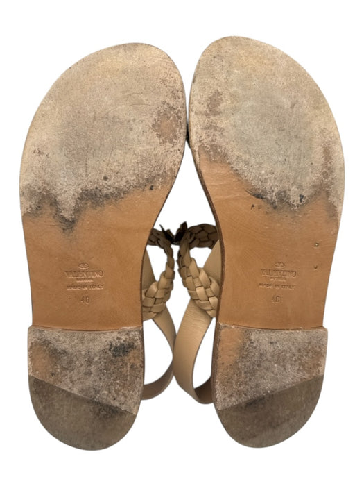 Valentino Garavani Shoe Size 40 Beige & Gold Tone Leather Upper Flat Sandals Beige & Gold Tone / 40