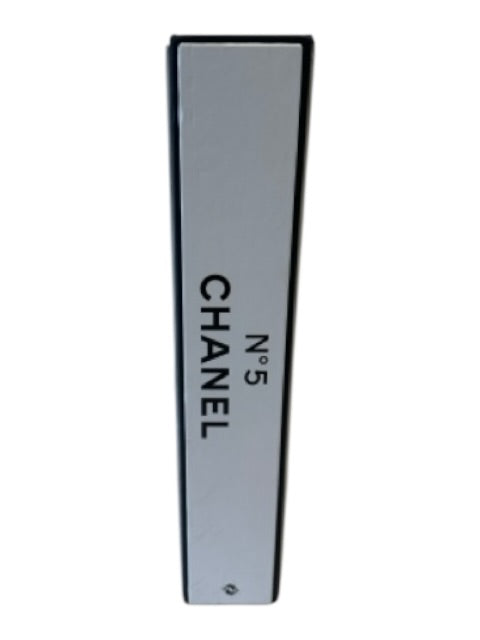 Chanel Black & White Hard Cover Book Book Black & White