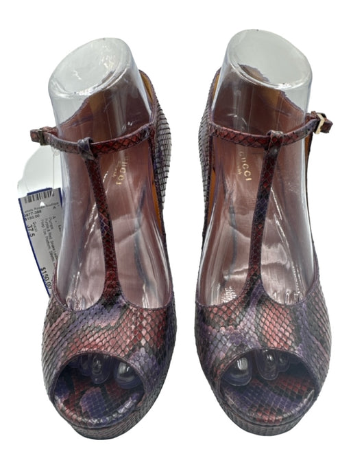 Gucci Shoe Size 37.5 Purple & Red Snake Leather T-Strap Peep Toe Platform Pumps Purple & Red / 37.5
