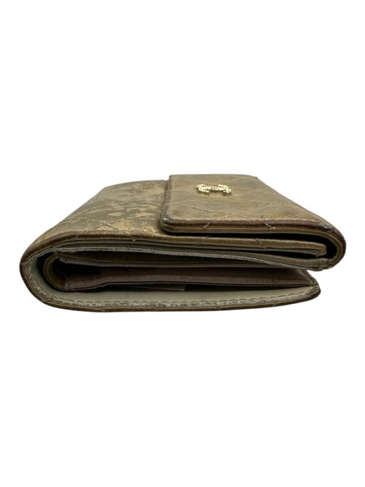 Chanel Gold Leather Quilted Tri fold Button clasp Box Inc. Wallets Gold