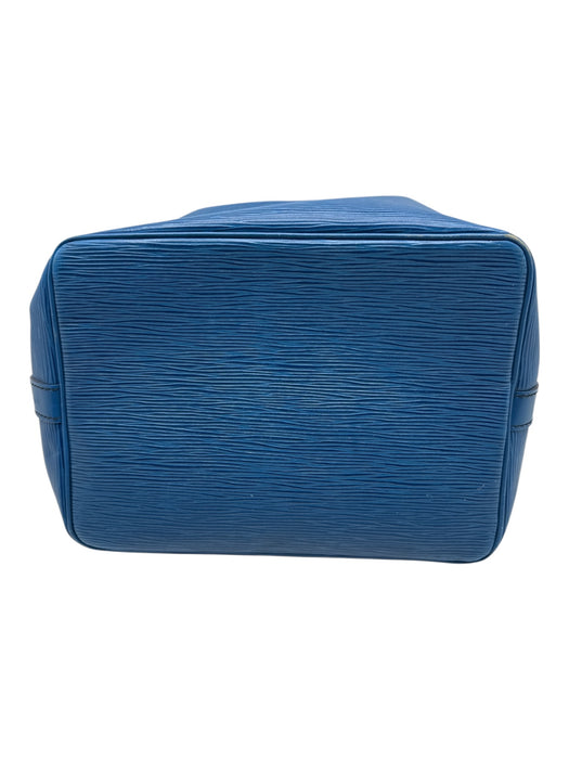 Louis Vuitton Blue Leather Epi Drawstring Bucket Vintage Bag Blue / S/M