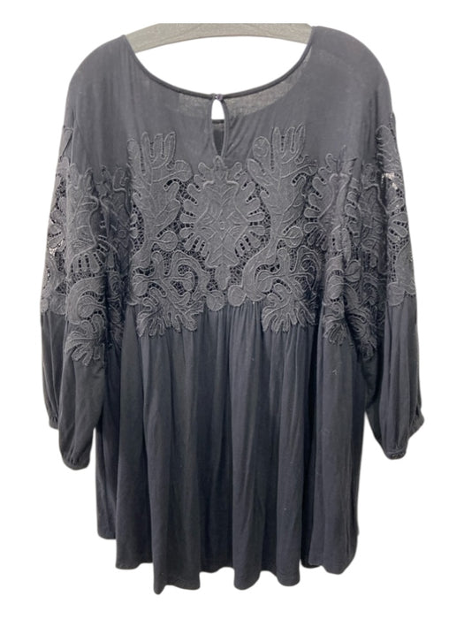 Deletta Size XL Black Rayon Embroidered Lazer Cut 3/4 Puff Sleeve Top Black / XL