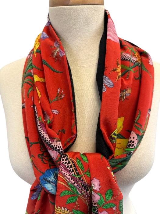 Gucci Red & Multi Silk & Cashmere Pockets Floral Fringe Rectangle scarf Red & Multi