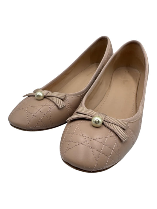 Christian Dior Shoe Size 42 Beige Leather Upper Quilted Low Block Heel Pumps Beige / 42