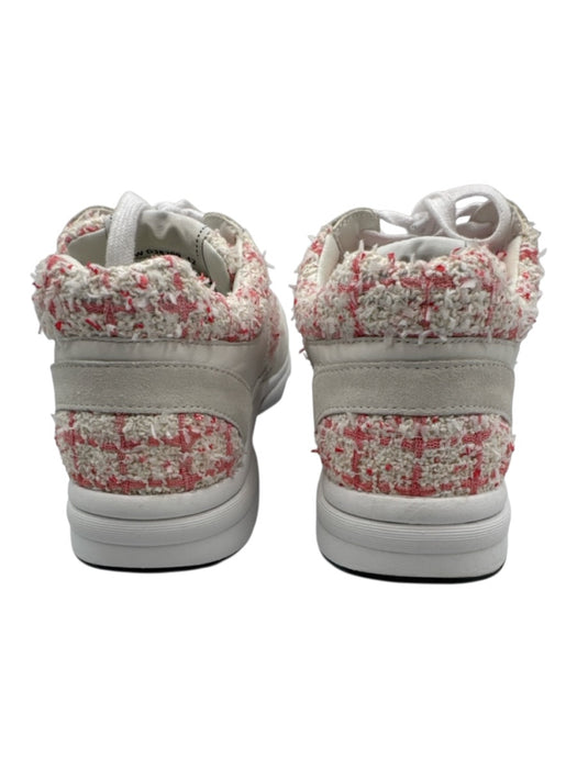 Chanel Shoe Size 42 White & Pink Textile & Leather Upper Tweed Low Top Sneakers White & Pink / 42