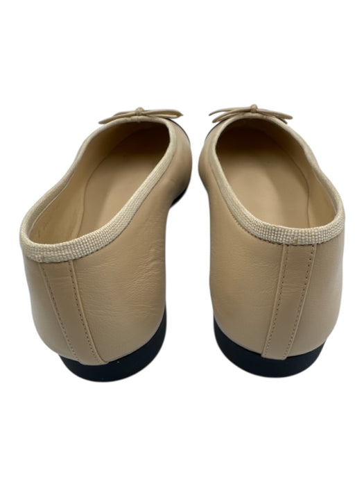 Chanel Shoe Size 42 Beige & Navy Blue Leather Upper Bow Toe Cap Ballerina Flats Beige & Navy Blue / 42