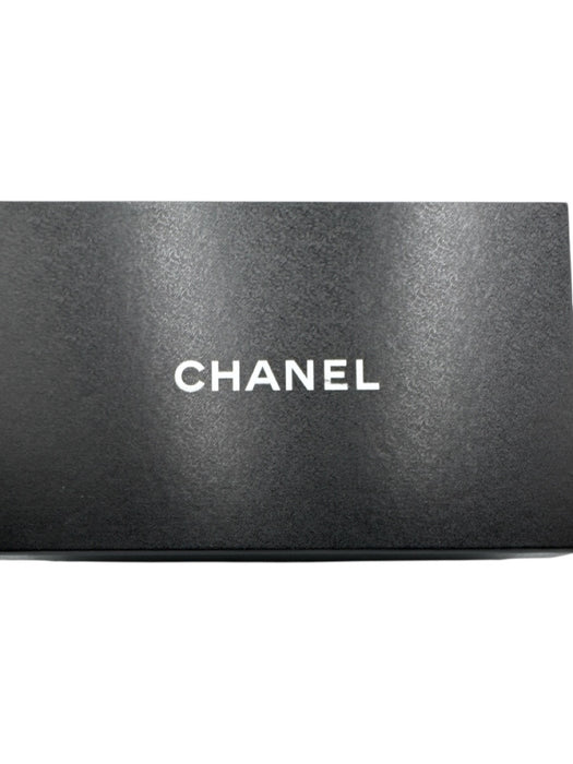 Chanel Shoe Size 42 Beige & Navy Blue Leather Upper Bow Toe Cap Ballerina Flats Beige & Navy Blue / 42