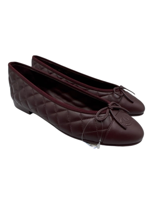 Chanel Shoe Size 42 Burgundy Red Leather Quilted Round Cap Toe Ballet Flats Burgundy Red / 42