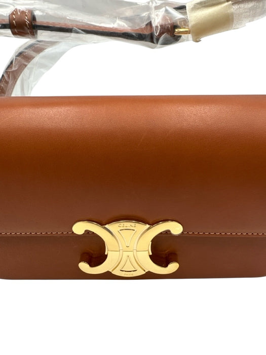 Celine Brown Leather Shoulder Bag Logo Gold Detail Dust Bag Incl. Bag Brown / Small