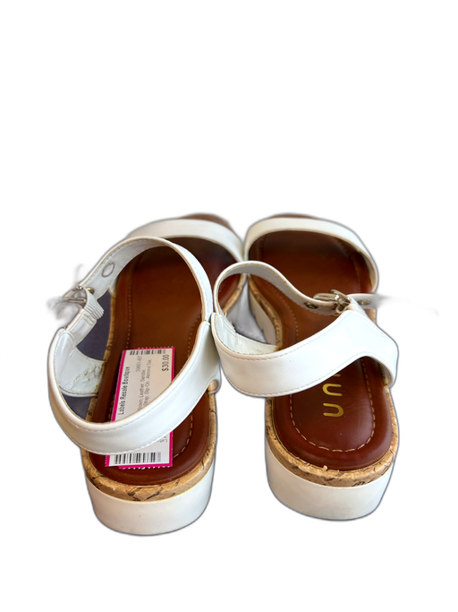 Unisa Shoe Size 9M White & Brown Leather Sandal Adjustable Strap Slip On Shoes White & Brown / 9M