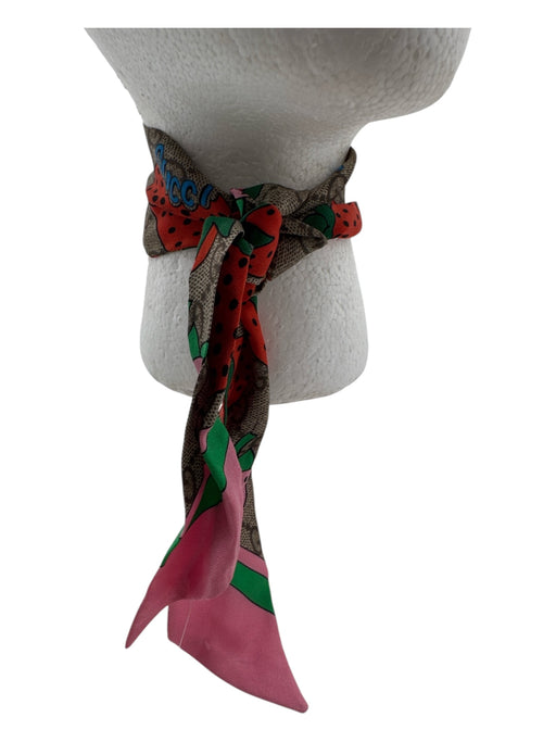 Gucci Brown, Green, Red Silk Guccisima Strawberry Twilly scarf Brown, Green, Red / XS