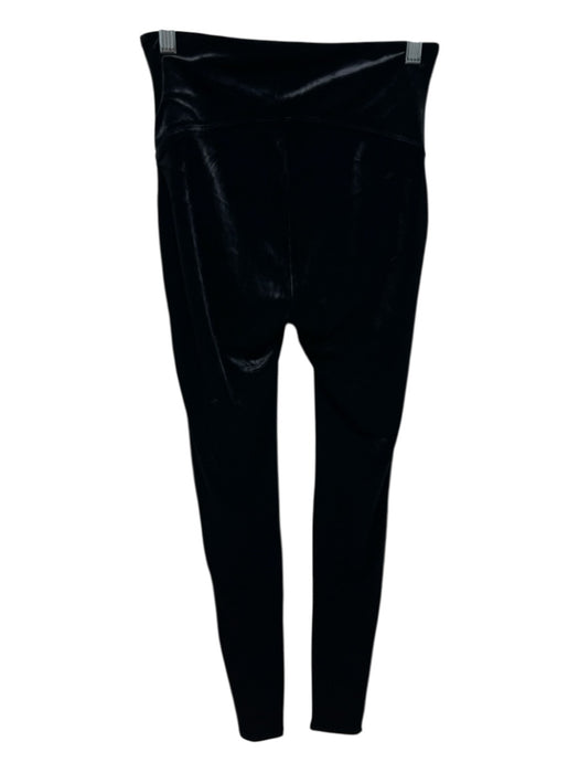 Spanx Size M Black Polyester Blend Velvet mid rise Leggings Black / M