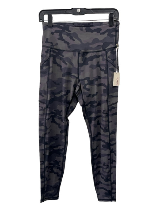 Bare Necessities Size M Gray & Black Nylon Blend Camoflage Side Pockets Leggings Gray & Black / M