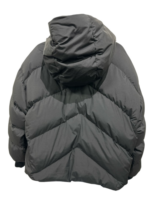 Hermes Size 40 Black Polyester Duck Down Puffer Hooded Zip & Snap Closure Jacket Black / 40