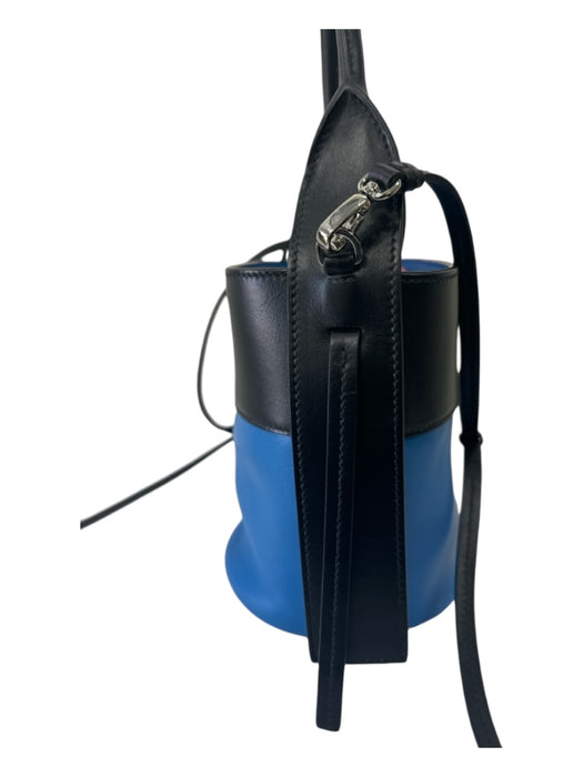 Prada Black & Blue Leather Zip Close color block Crossbody Strap Top Handle Bag Black & Blue / Small