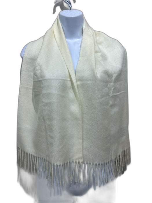 Christian Dior Cream Cashmere Blend Fringe Rectangle scarf Cream / One Size
