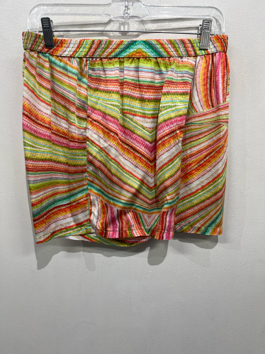 Frankies Bikinis Size M White & Multi Viscose Silk Feel Elastic Waist Short Set
