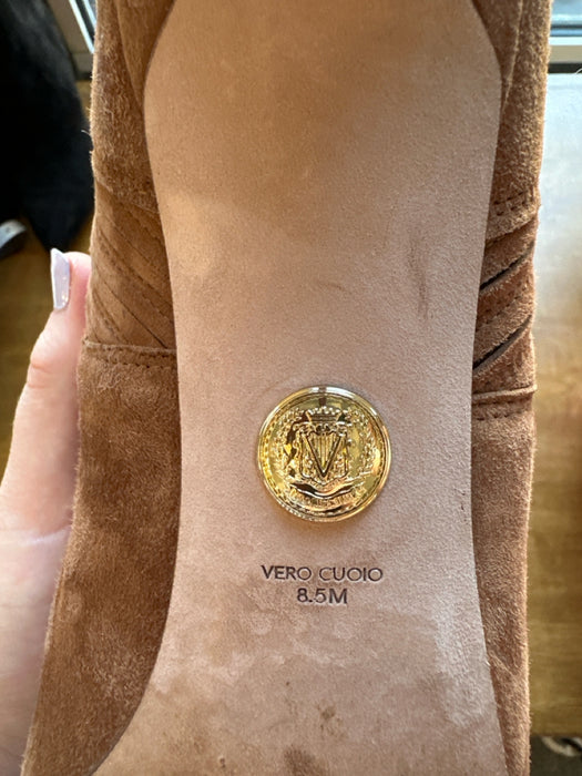 Veronica Beard Shoe Size 8.5 Camel Suede Stiletto stretch sides Ankle Boots