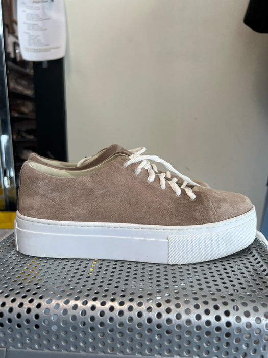 New Republic Shoe Size 7 Brown Suede Almond Toe Lace Up Platform Sneaker Shoes