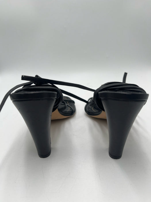 Manolo Blahnik Shoe Size 38.5 Black & Brass Leather Strappy Metal Accent Pumps