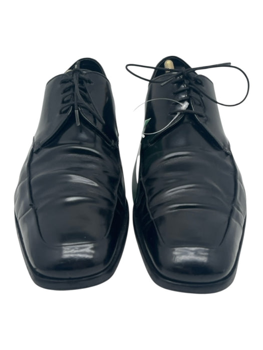 Prada Shoe Size 9.5 As Is - Creasing Black Leather Solid Dress Men's Shoes 9.5