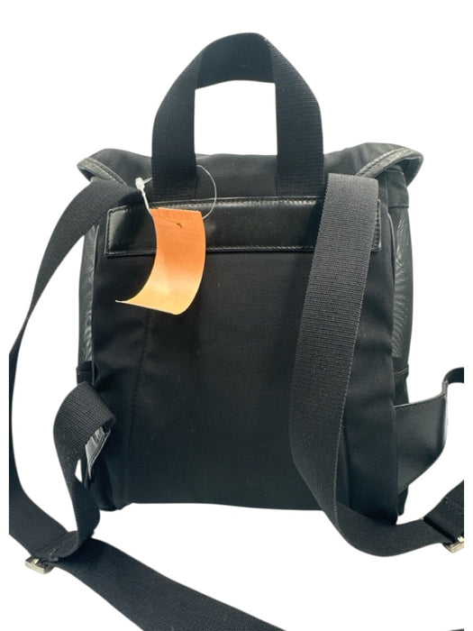 Gucci Black Canvas & Leather Velcro Strap Mesh Panels Top Flap Backpack Bag Black / S