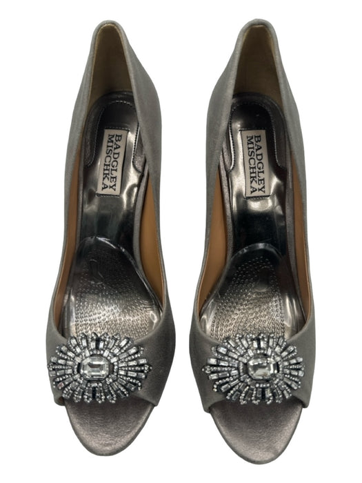 Badgley Mischka Shoe Size 8 Dark Silver Suede Crystal Embellishments Pumps Dark Silver / 8
