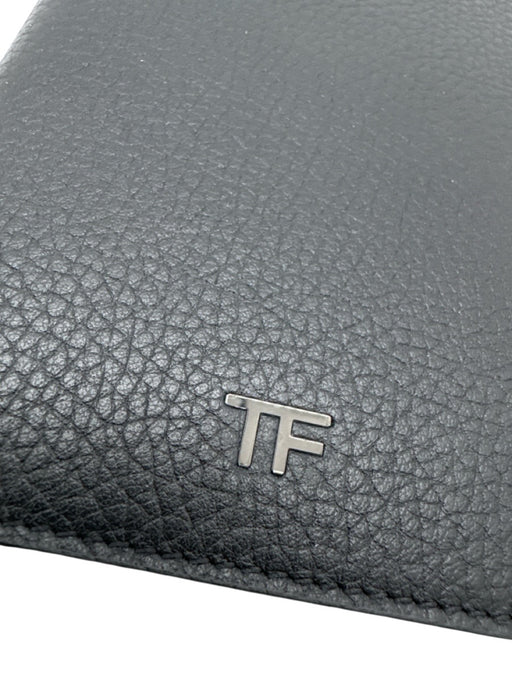Tom Ford New Black Leather Solid Bifold Men's Wallet Black