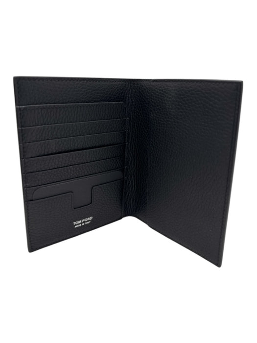 Tom Ford New Black Leather Solid Bifold Men's Wallet Black