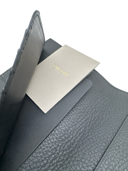 Tom Ford New Black Leather Solid Bifold Men's Wallet Black