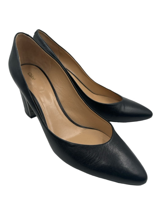 Chloe Shoe Size 39.5 Black & Pewter Leather Almond Toe Metal Accent Pumps Black & Pewter / 39.5