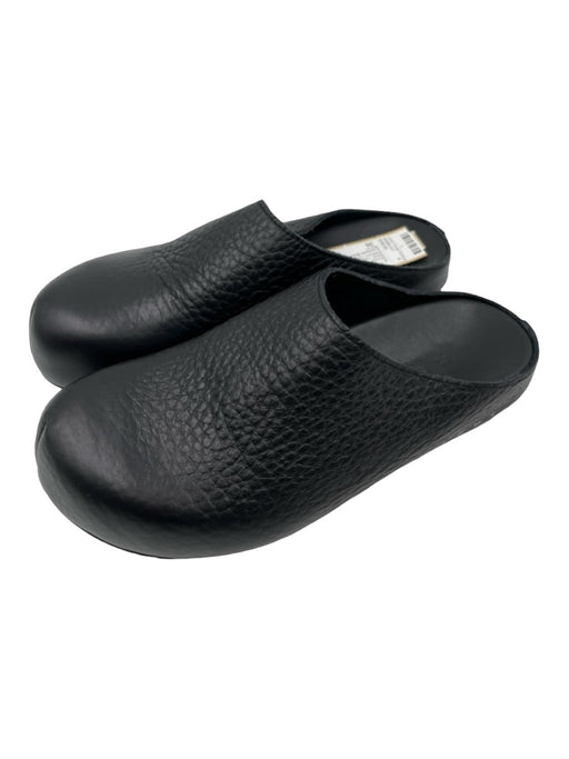 Marni Shoe Size 36 Black Leather round toe Pebbled Platform Clog Mules Black / 36