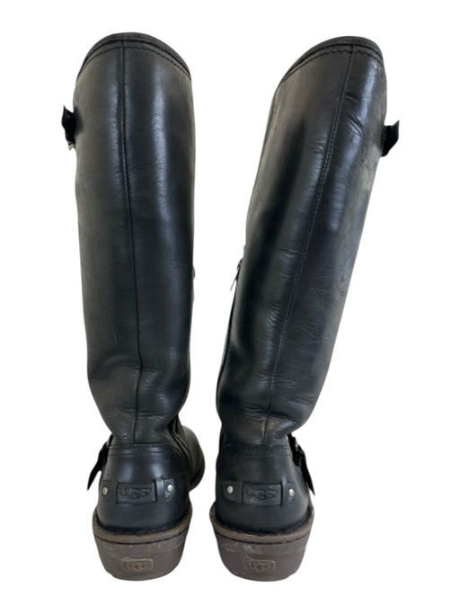 Ugg Shoe Size 9 Black & Brown Leather Sheepskin Rubber Sole Buckle Detail Boots Black & Brown / 9