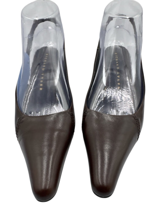 Richard Tyler Shoe Size 37.5 Dark Brown Leather Pointed Toe Stitch Detail Pumps Dark Brown / 37.5