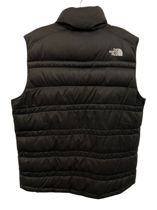 The North Face Size M Black & White Nylon Solid Zipper Men's Vest Black & White / M
