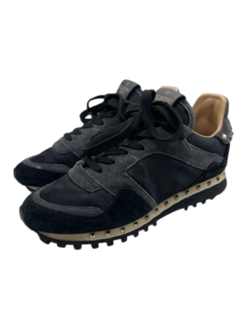 Valentino Garavani Shoe Size 37 Black & Gray Suede & Nylon Camoflage Sneakers Black & Gray / 37