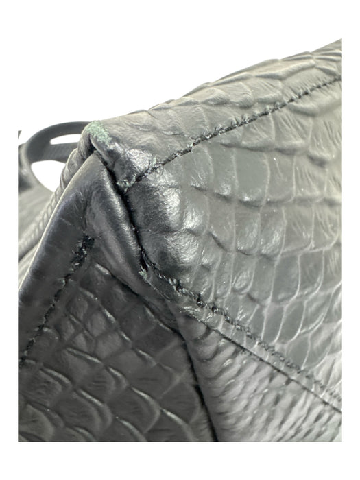 Ampersand As Apostrophe Black PU leather Lizard Embossed Detachable Strap Bag Black / Small