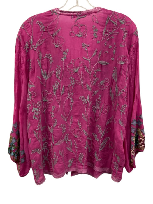 Johnny Was Size Medium Pink & Multi Rayon Blend Long Sleeve Button Front Top Pink & Multi / Medium