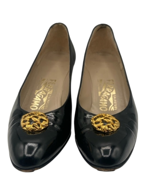 Salvatore Ferragamo Shoe Size 8 Black & Gold Patent Leather Almond Toe Pumps Black & Gold / 8